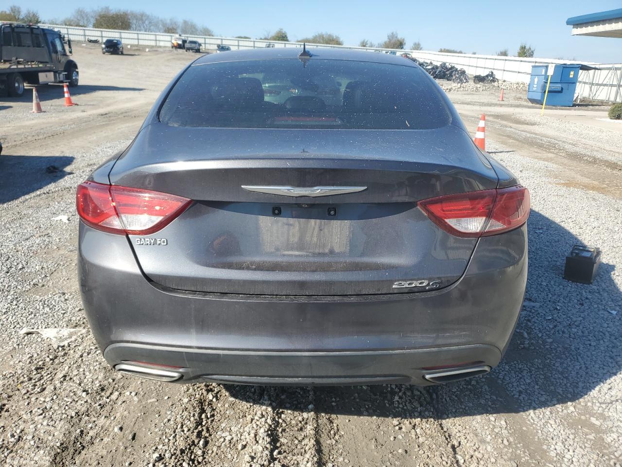2015 Chrysler 200 S VIN: 1C3CCCBG7FN643719 Lot: 90937995