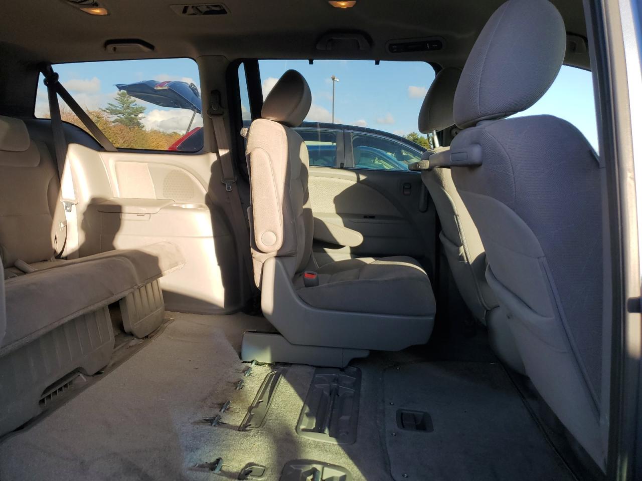 2010 Honda Odyssey Ex VIN: 5FNRL3H40AB019674 Lot: 86332535