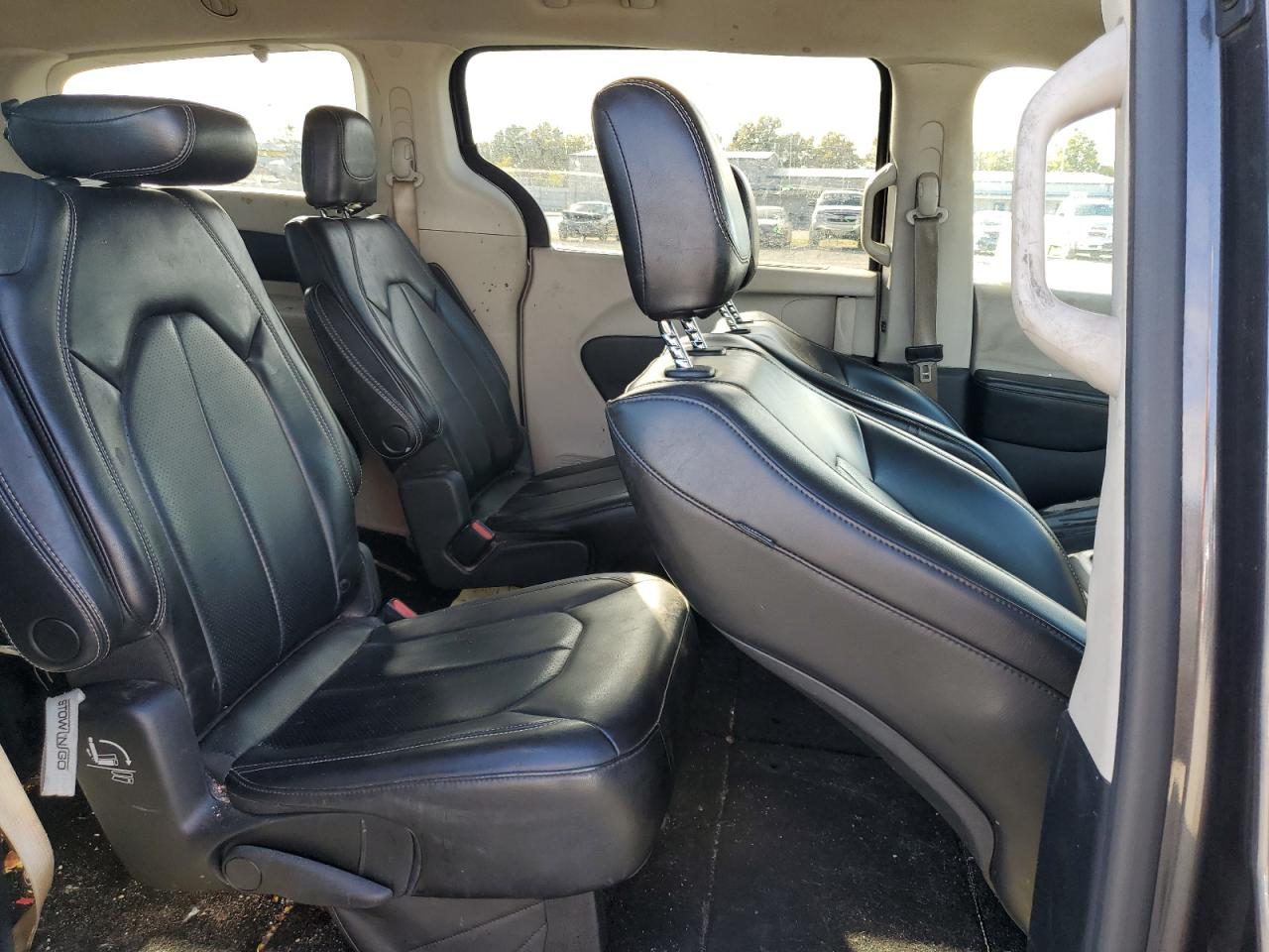 2020 Chrysler Voyager Lxi VIN: 2C4RC1DG2LR262754 Lot: 81158655