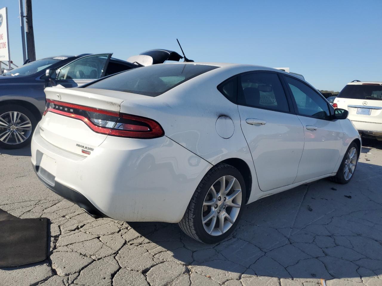 2013 Dodge Dart Sxt white sedan gas 1C3CDFBH2DD154719 photo #4