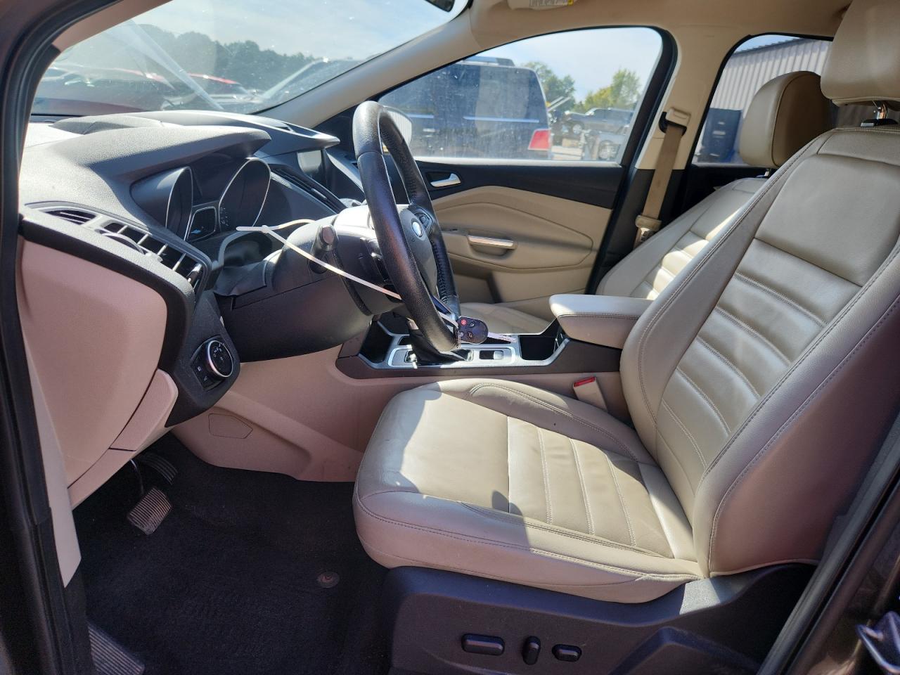 2017 Ford Escape Se VIN: 1FMCU0GD0HUA75565 Lot: 89818045