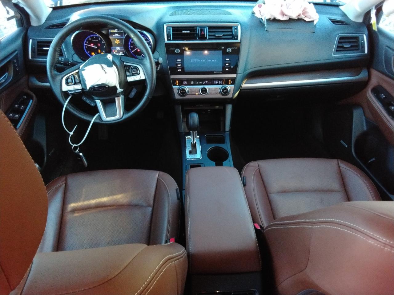 4S4BSETCXH3332832 2017 Subaru Outback Touring