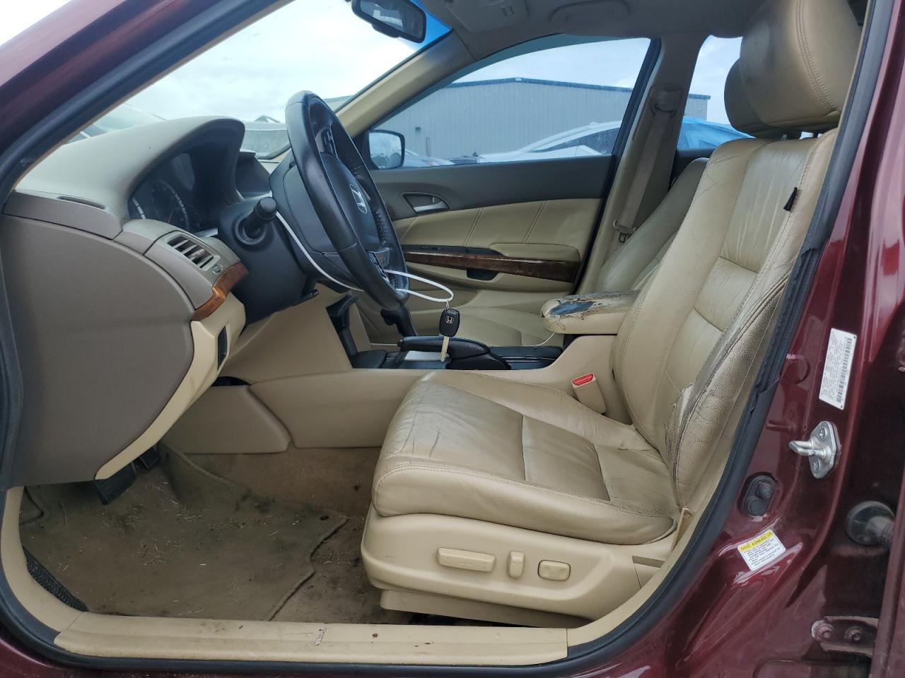 2010 Honda Accord Exl VIN: 1HGCP2F88AA147150 Lot: 84750405