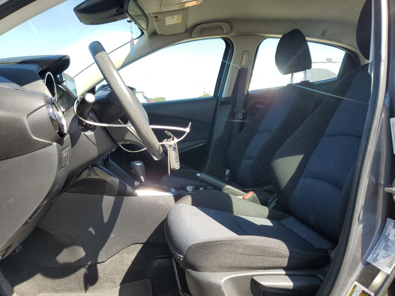 2017 Toyota Yaris Ia VIN: 3MYDLBYV0HY164503 Lot: 84801655