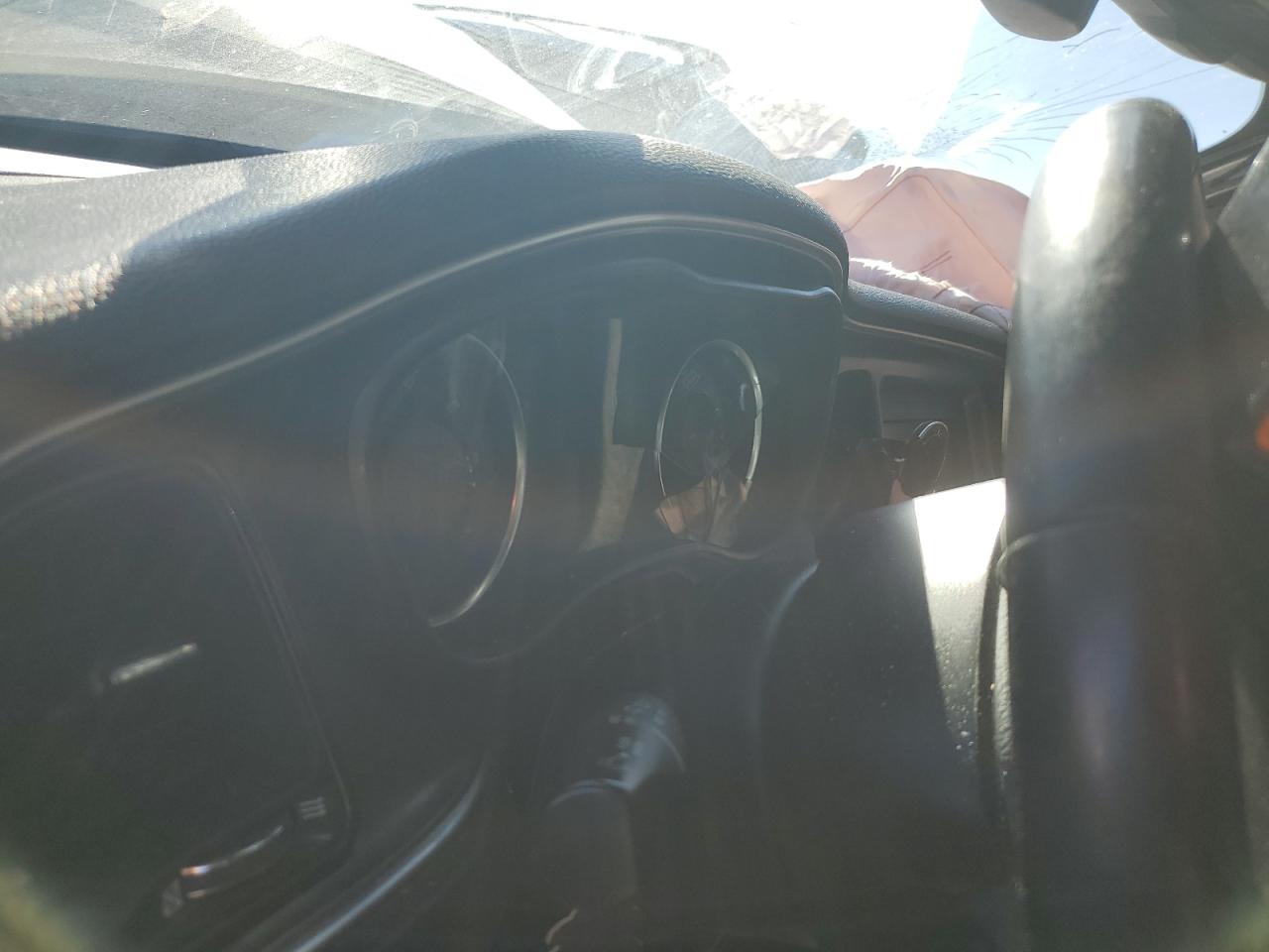 2018 Dodge Challenger Sxt VIN: 2C3CDZAG4JH321946 Lot: 87221085