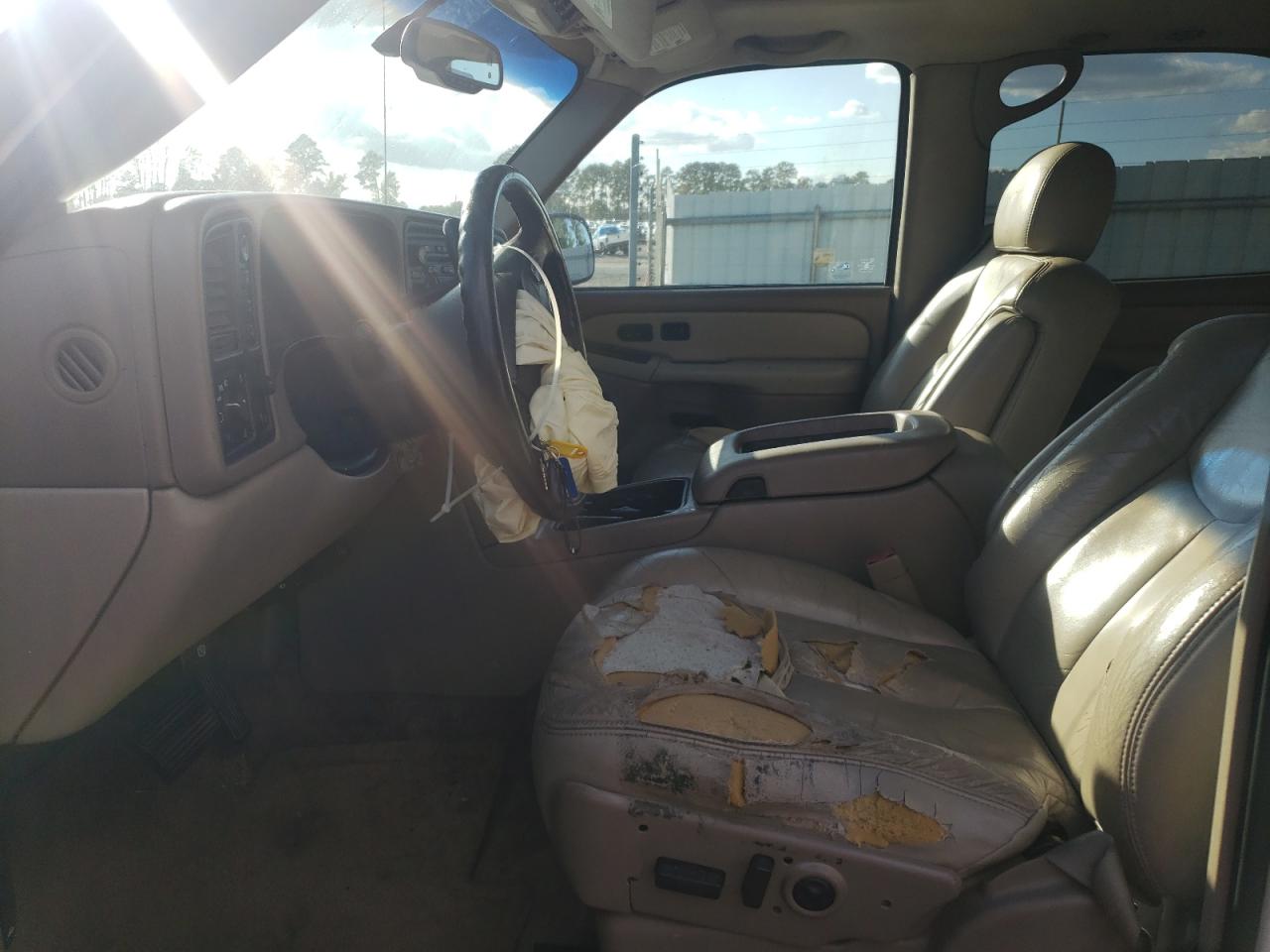 2003 Chevrolet Tahoe K1500 VIN: 1GNEK13Z93R320098 Lot: 85474565