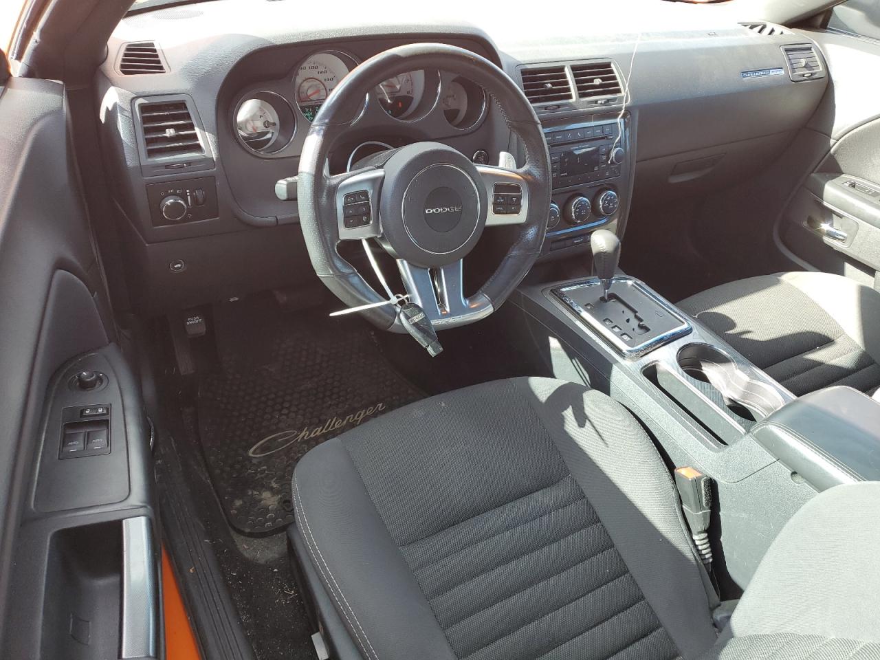 2014 Dodge Challenger Srt8 Core VIN: 2C3CDYDJ2EH160648 Lot: 89847295