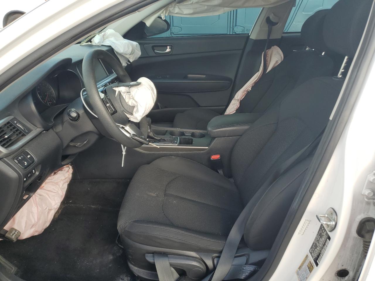 2020 Kia Optima Lx VIN: 5XXGT4L38LG387340 Lot: 81929135