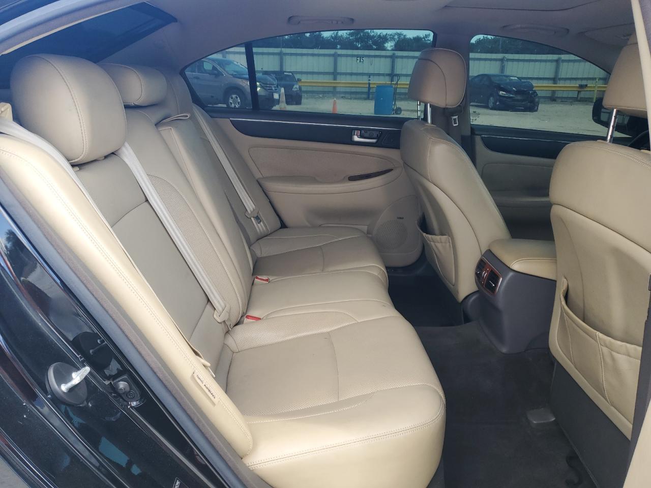 2013 Hyundai Genesis 5.0L VIN: KMHGC4DHXDU235982 Lot: 87003315