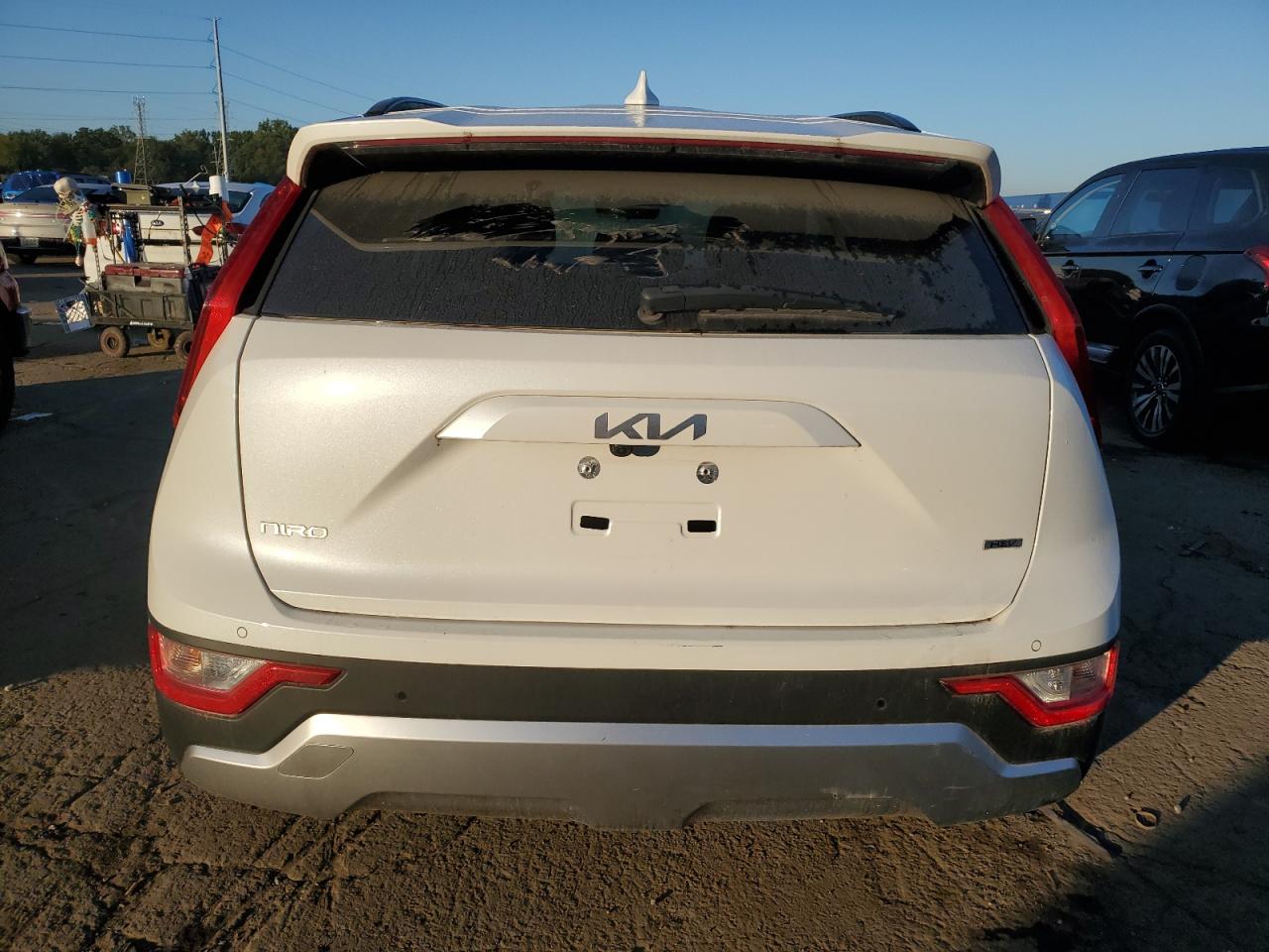2023 Kia Niro Ex VIN: KNDCR3LE2P5057793 Lot: 84607295