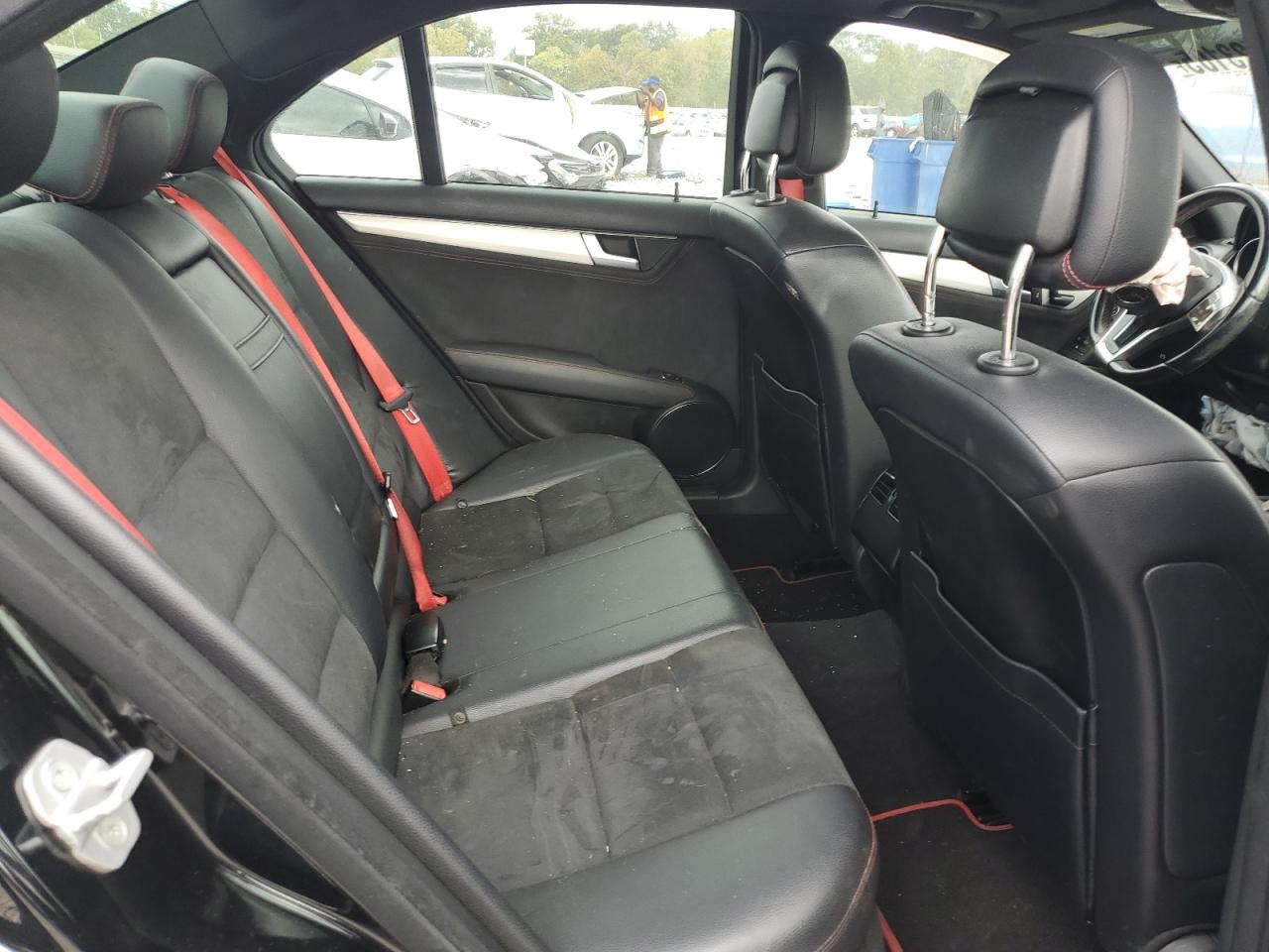 2013 Mercedes-Benz C 250 VIN: WDDGF4HB1DR245438 Lot: 84523105