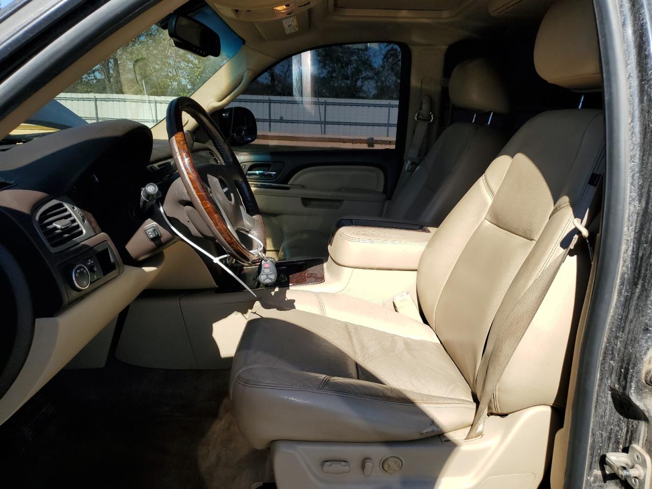 2012 GMC Yukon Denali VIN: 1GKS1EEF3CR216638 Lot: 74487894