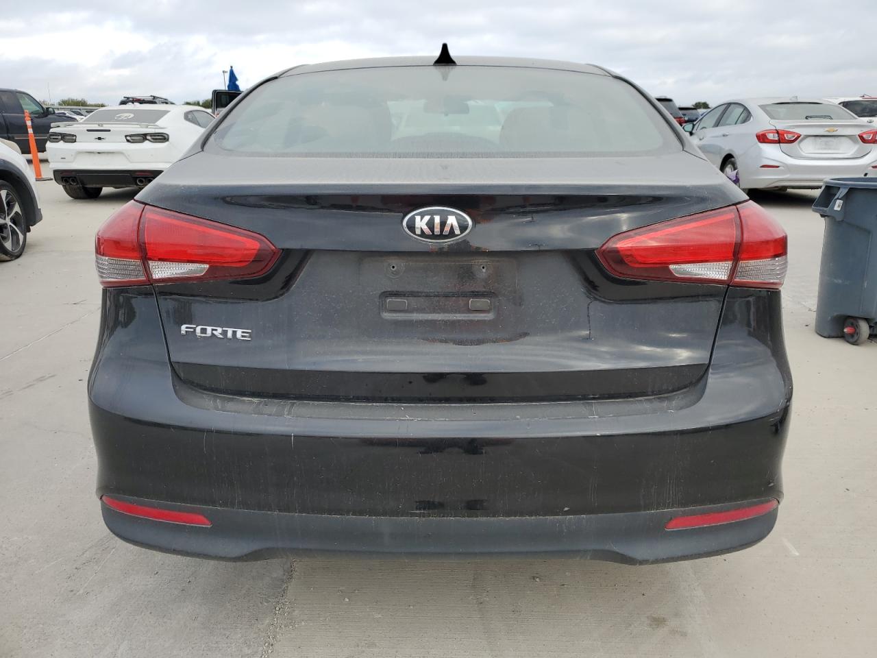 2018 Kia Forte Lx VIN: 3KPFK4A76JE220968 Lot: 86889735