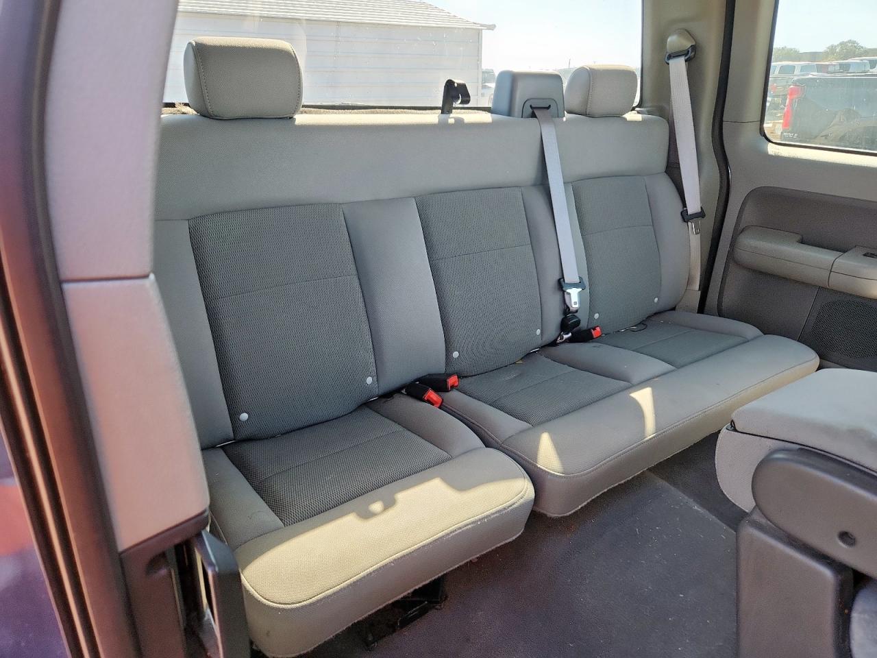 2004 Ford F150 VIN: 1FTRX12W24NA56637 Lot: 85576955