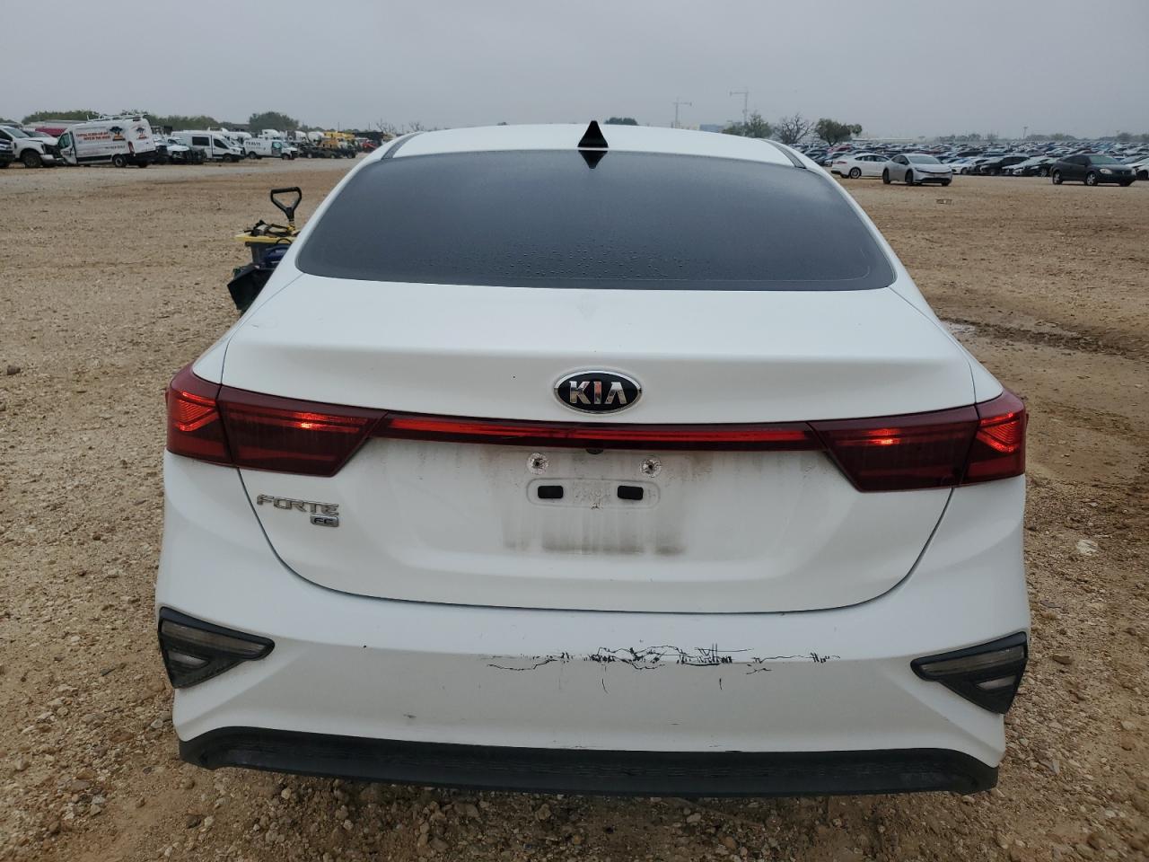 2020 Kia Forte Fe VIN: 3KPF24AD5LE205547 Lot: 89652475
