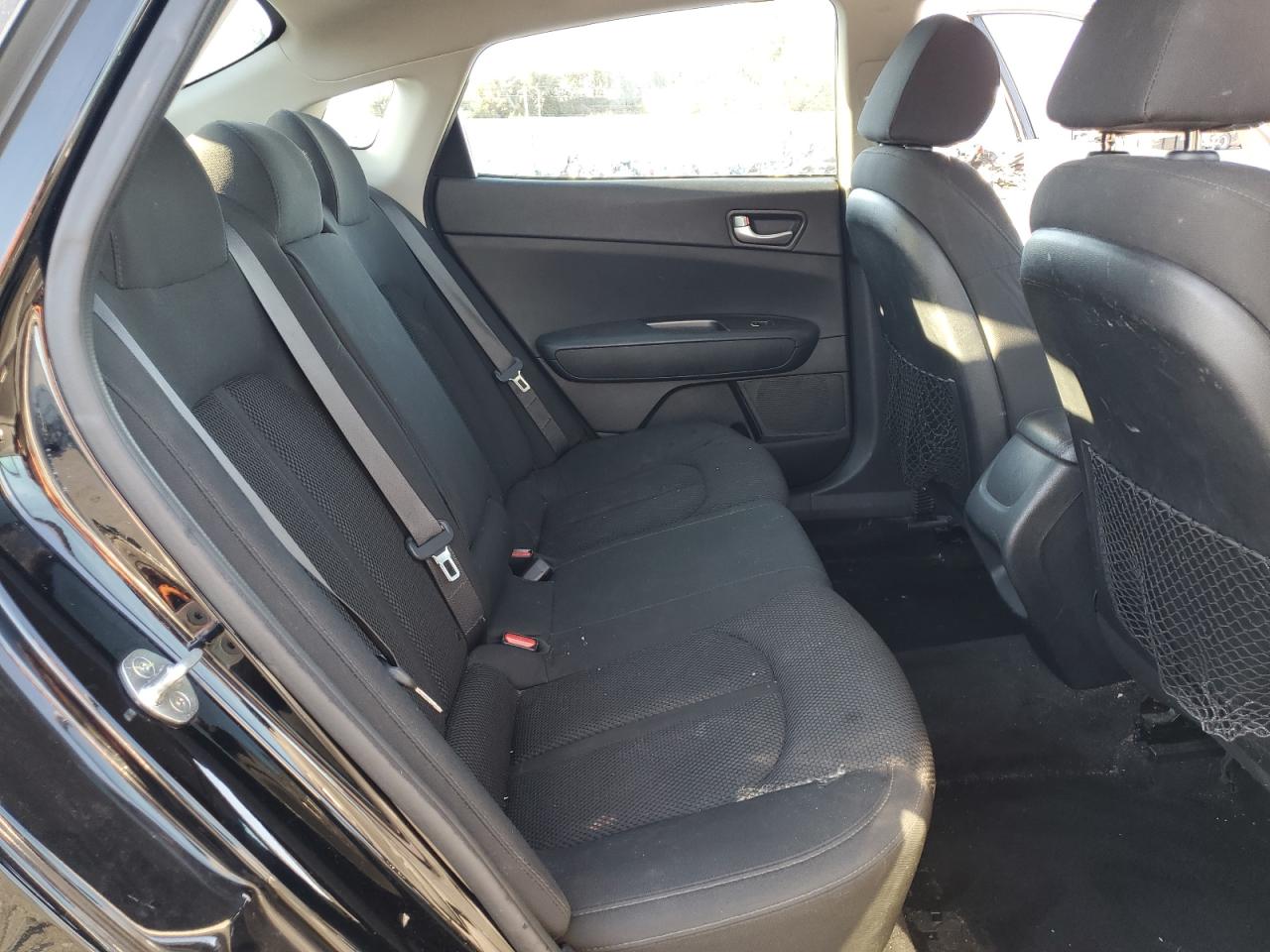 2019 Kia Optima Lx VIN: 5XXGT4L3XKG277100 Lot: 90846545