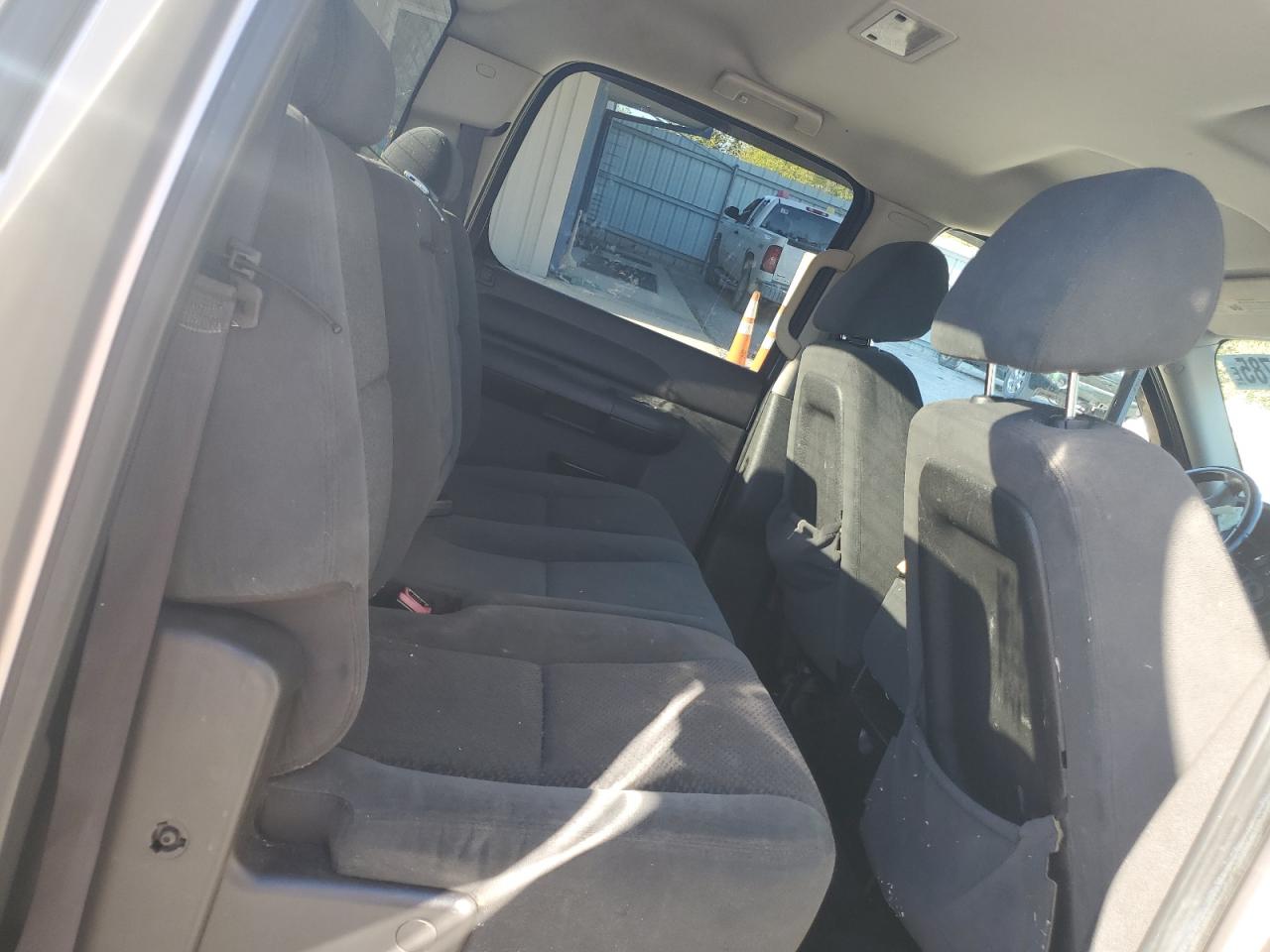 2007 Chevrolet Silverado K1500 Crew Cab VIN: 2GCEK13M071520296 Lot: 85358785