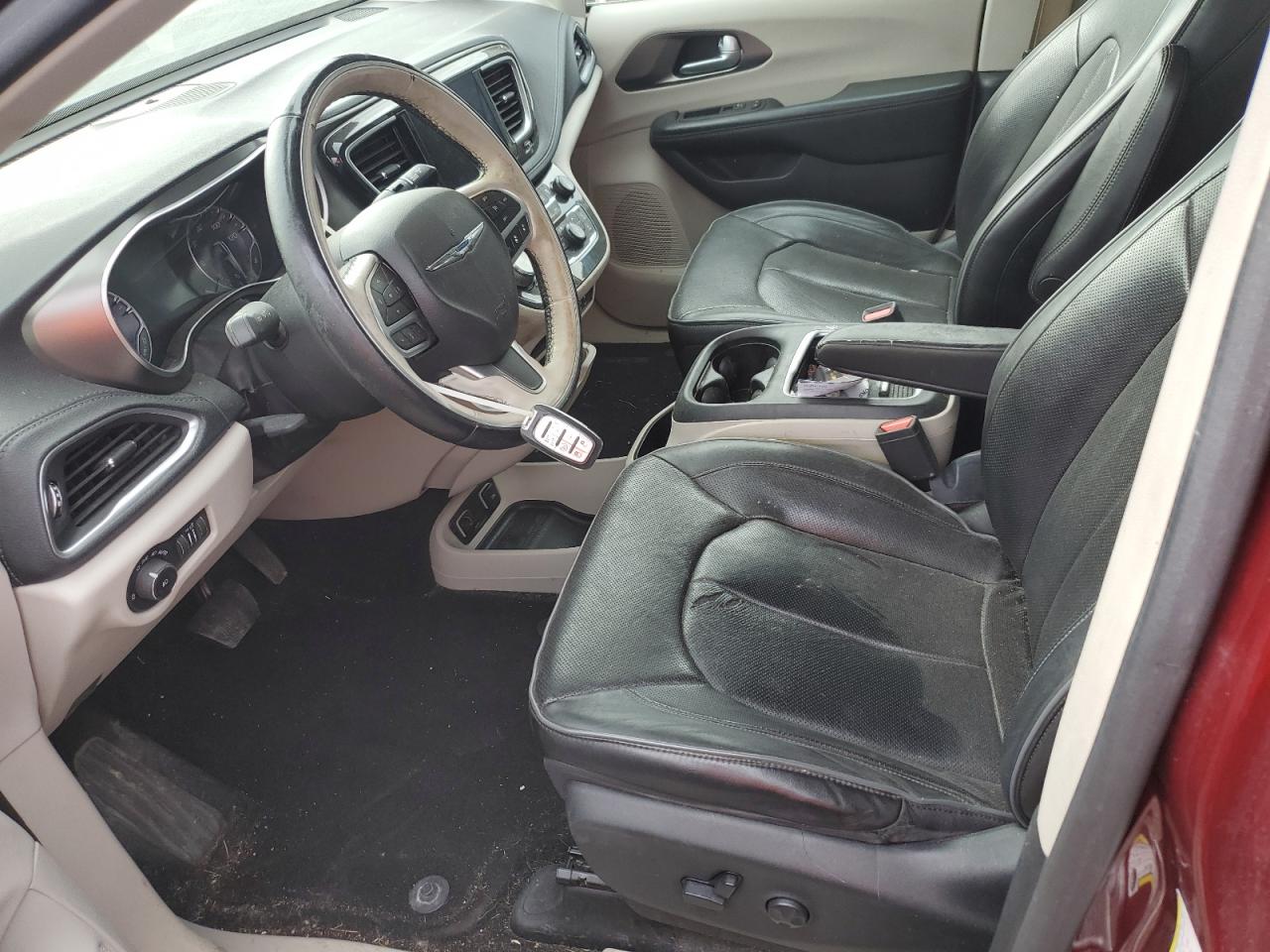 2017 Chrysler Pacifica Limited VIN: 2C4RC1GG5HR748705 Lot: 67936765