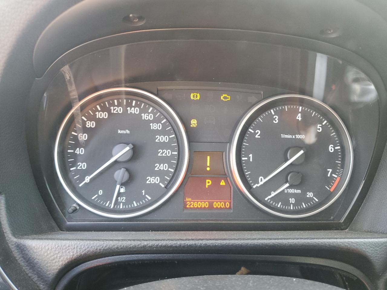 2011 BMW 328 Xi VIN: WBAPK7G51BNN70868 Lot: 84607915