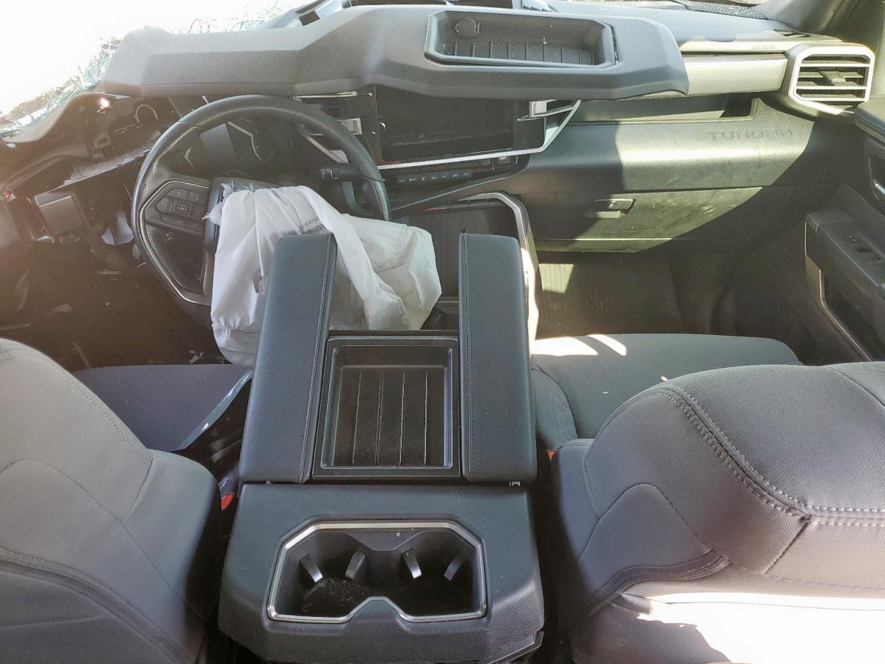 2025 Toyota Tundra Crewmax Sr5 VIN: 5TFLA5BC1SX003756 Lot: 86251535