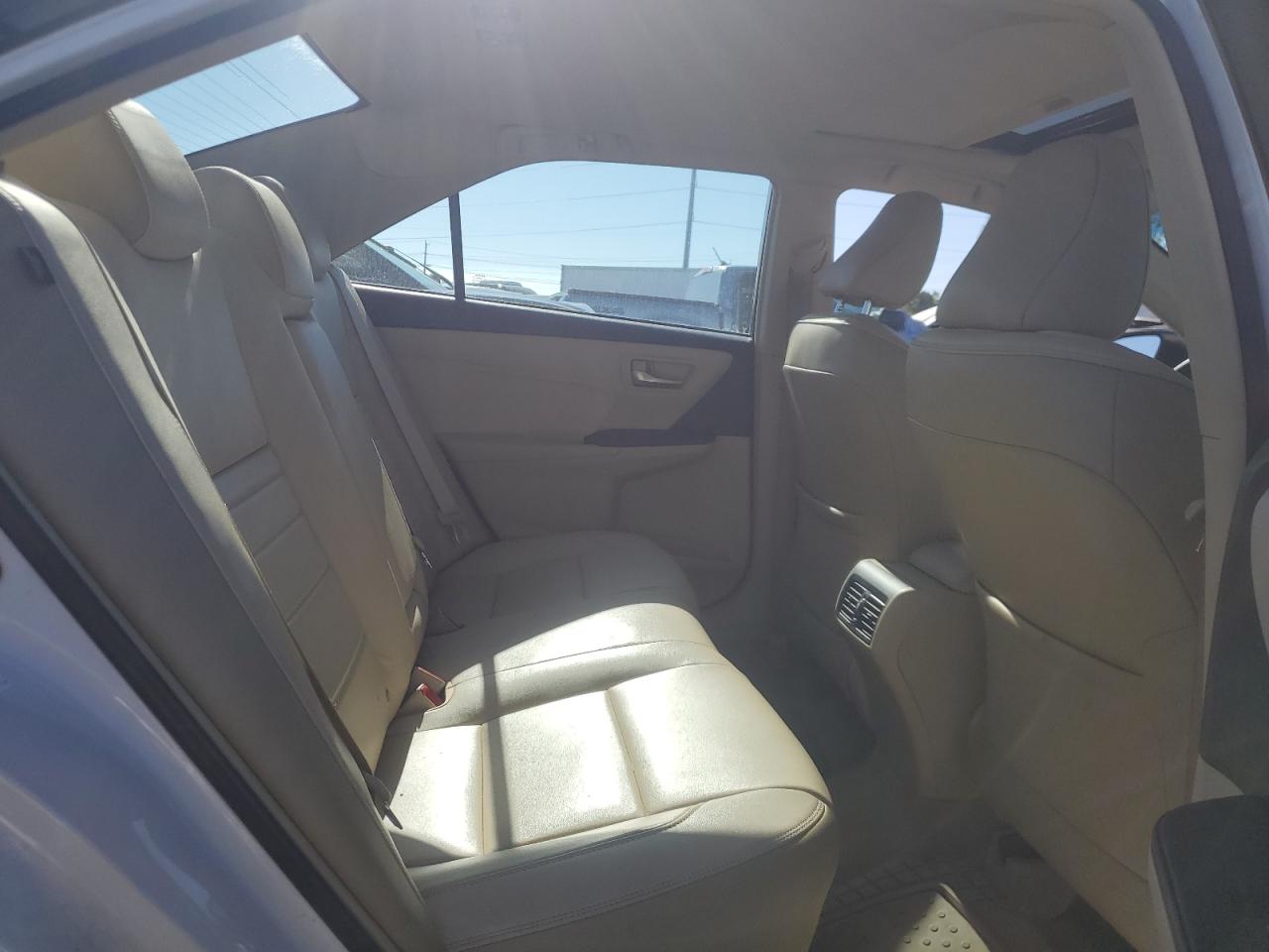 2015 Toyota Camry Xse VIN: 4T1BK1FK4FU564345 Lot: 85368035