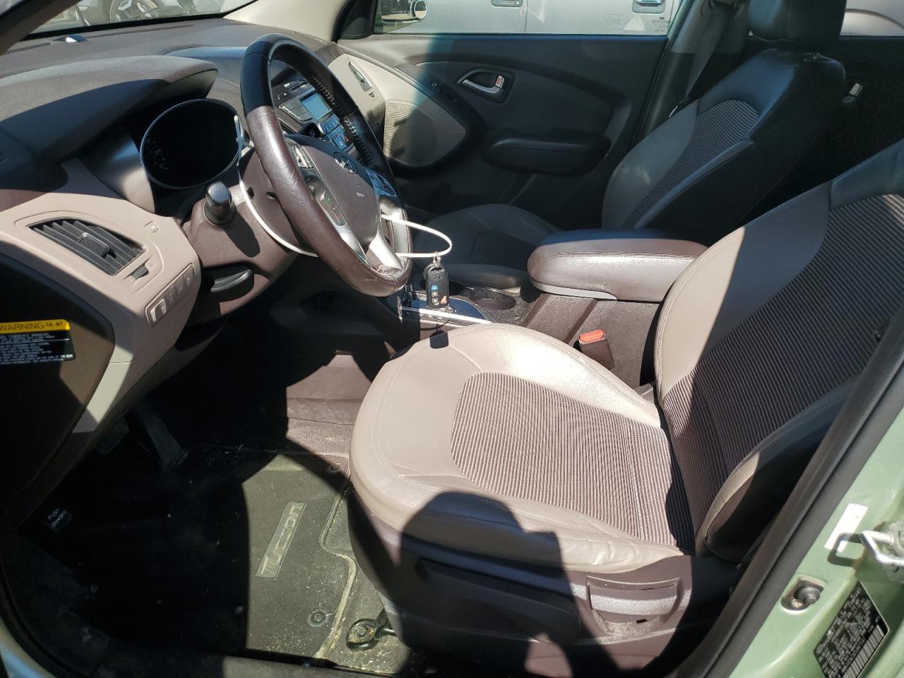 2012 Hyundai Tucson Gls VIN: KM8JUCAC3CU347141 Lot: 80822165