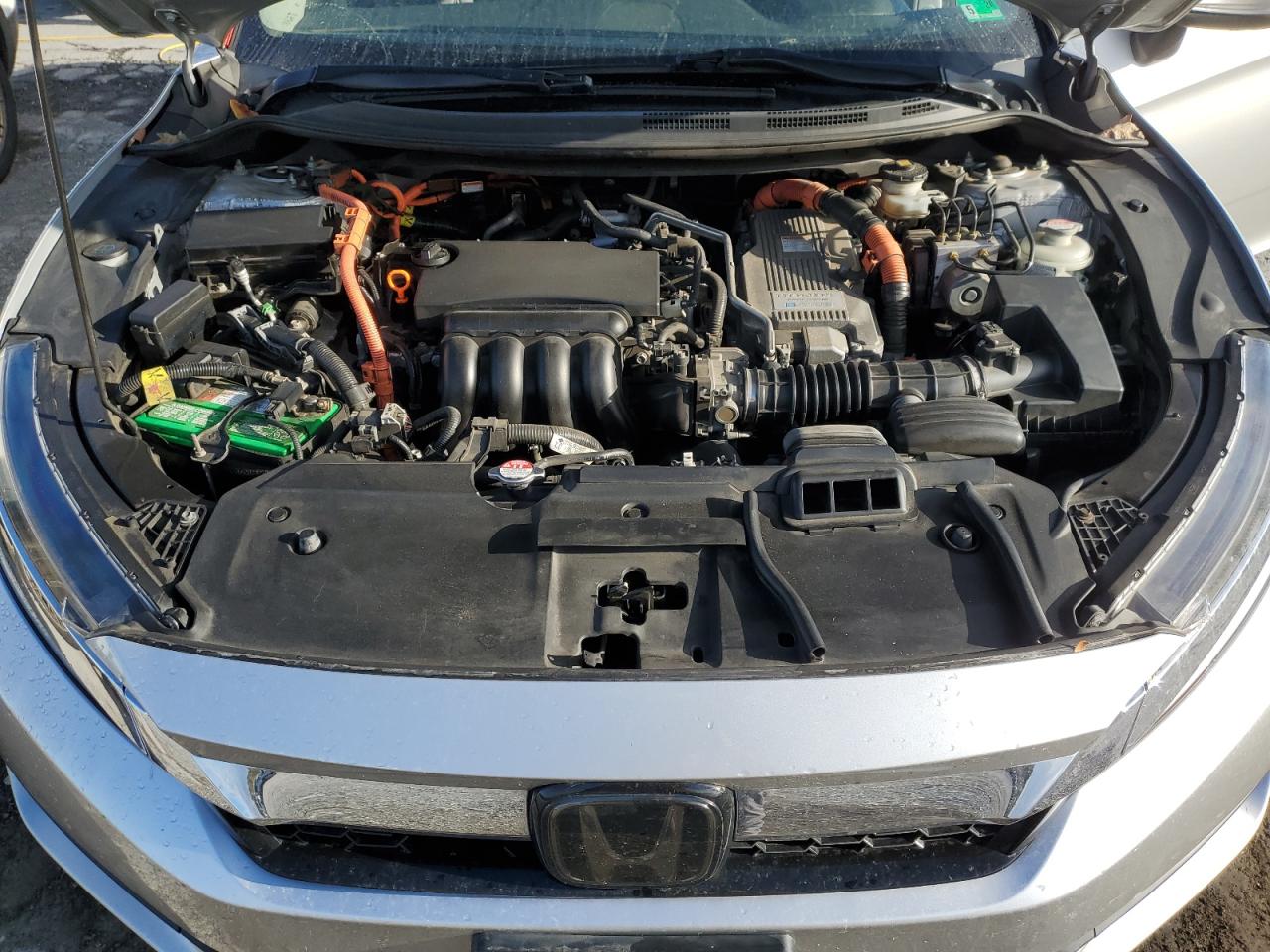 2018 Honda Clarity Touring VIN: JHMZC5F39JC011994 Lot: 82653715