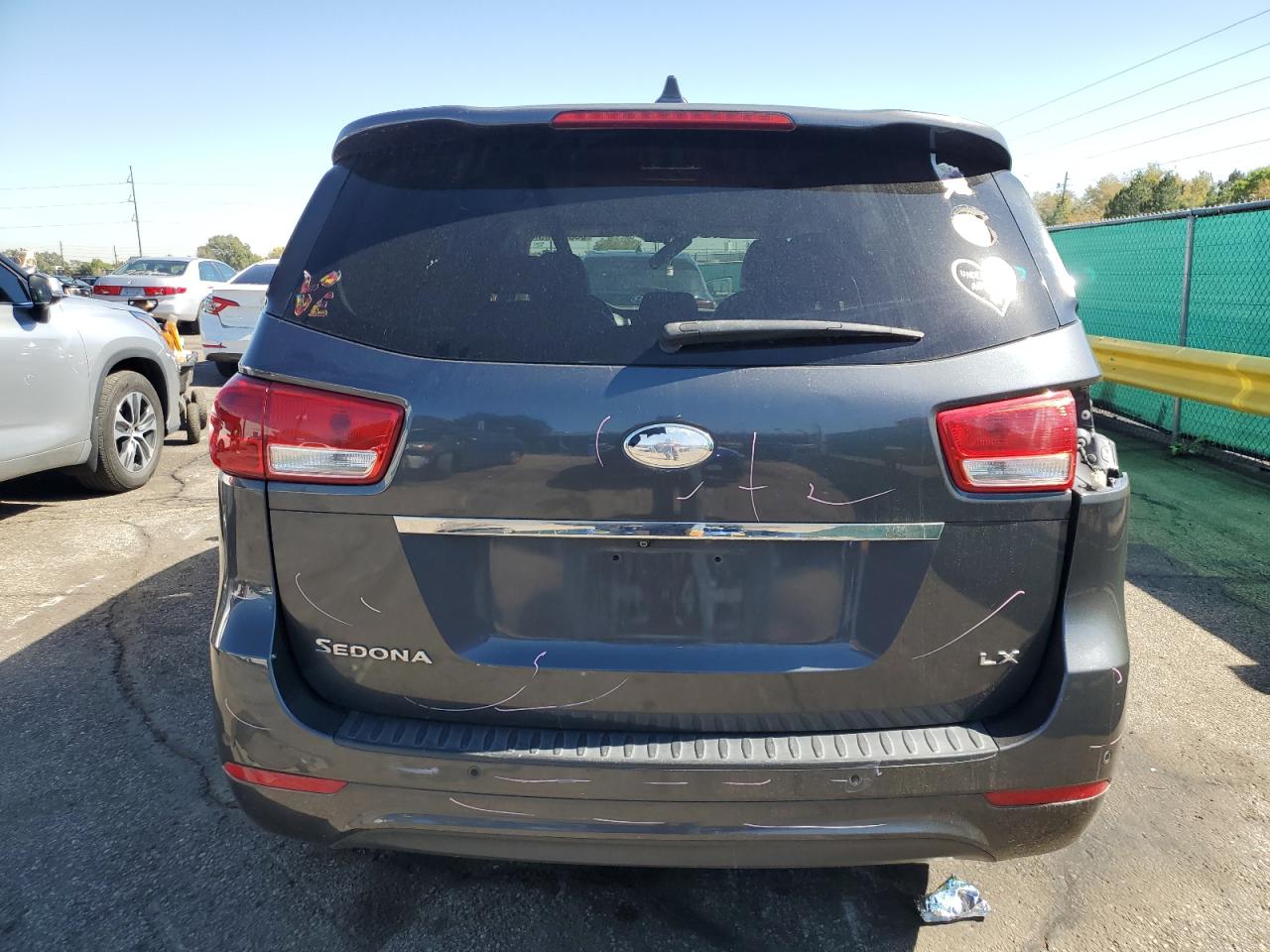 2017 Kia Sedona Lx VIN: KNDMB5C14H6252789 Lot: 83829765