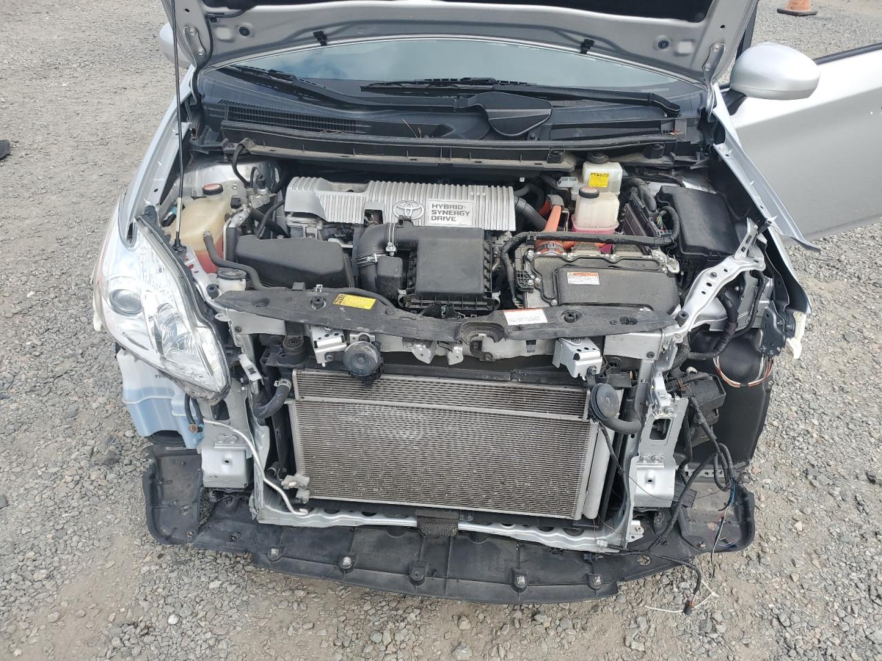 2015 Toyota Prius VIN: JTDKN3DU2F0450413 Lot: 85700405