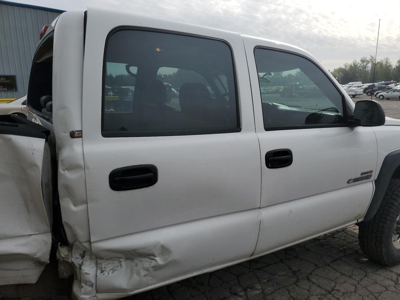 2004 Chevrolet Silverado K2500 Heavy Duty VIN: 1GCHK231X4F158233 Lot: 82200445