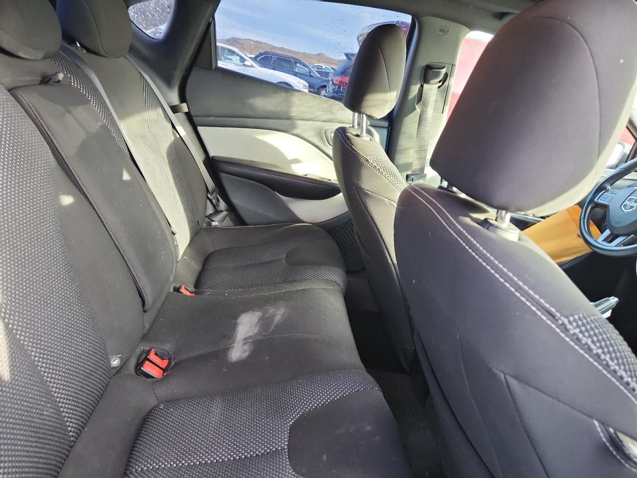 2015 Dodge Dart Sxt VIN: 1C3CDFBB8FD200780 Lot: 82447345