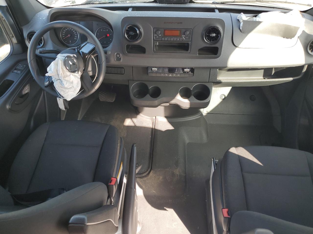 2025 Mercedes-Benz Sprinter 2500 VIN: W1Y4KBHY8ST198549 Lot: 85143025