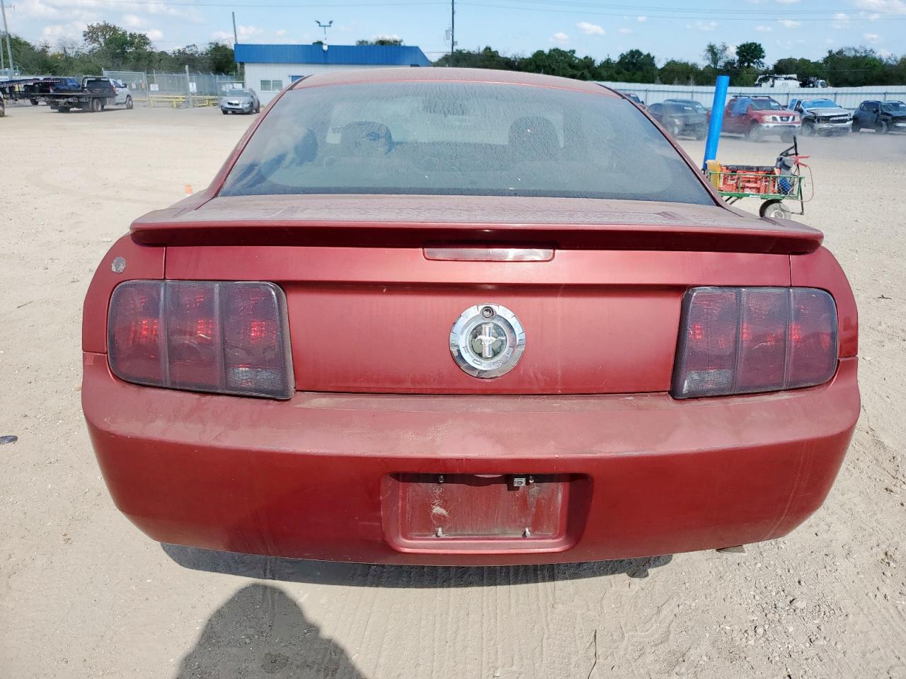 2008 Ford Mustang VIN: 1ZVHT80N985139110 Lot: 82422075
