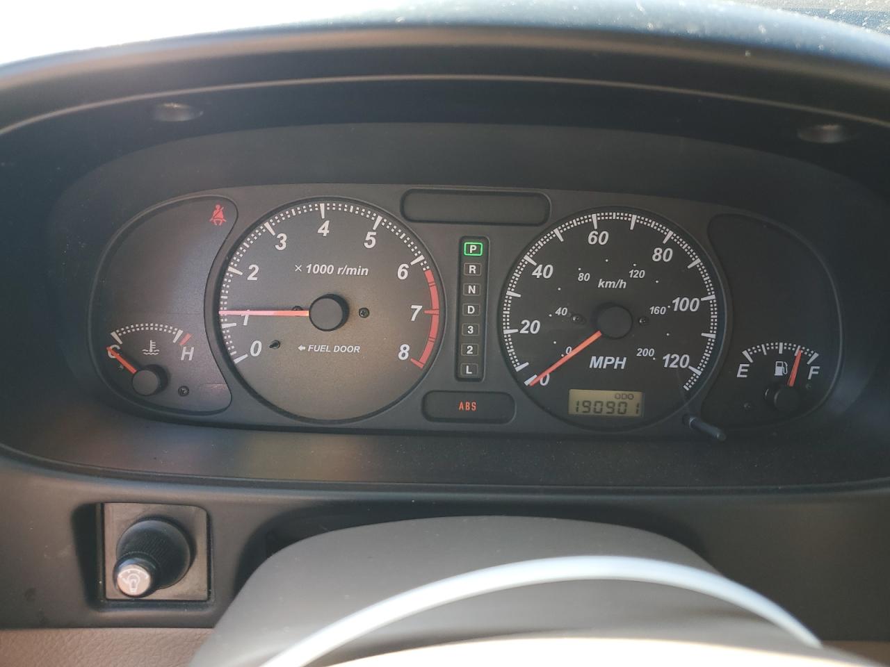2000 Honda Passport Ex VIN: 4S6CK58W6Y4400438 Lot: 82210735
