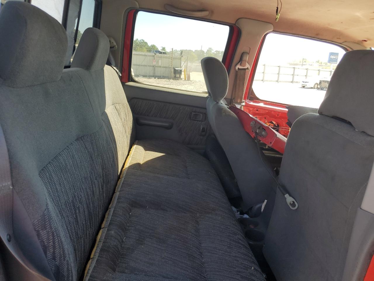 2000 Nissan Frontier Crew Cab Xe VIN: 1N6ED27TXYC360177 Lot: 86685995