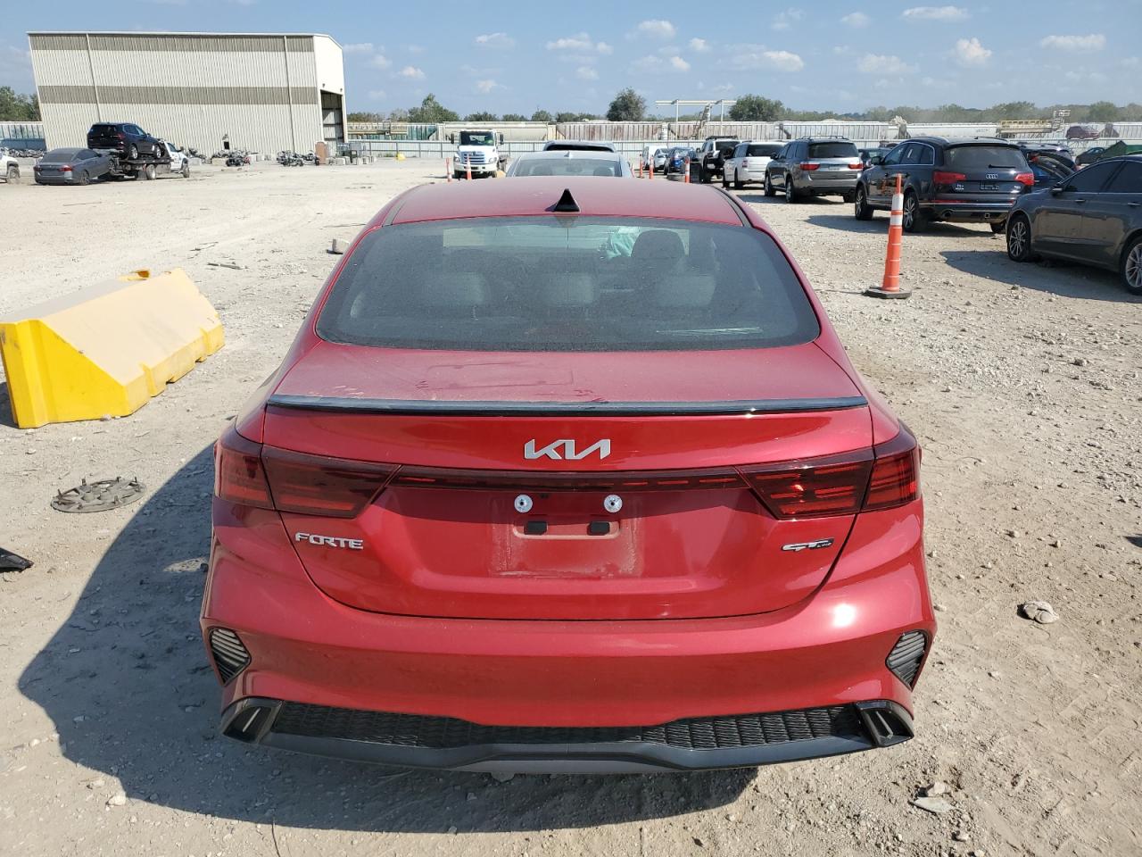 2024 Kia Forte Gt Line VIN: 3KPF54AD5RE824469 Lot: 82239065