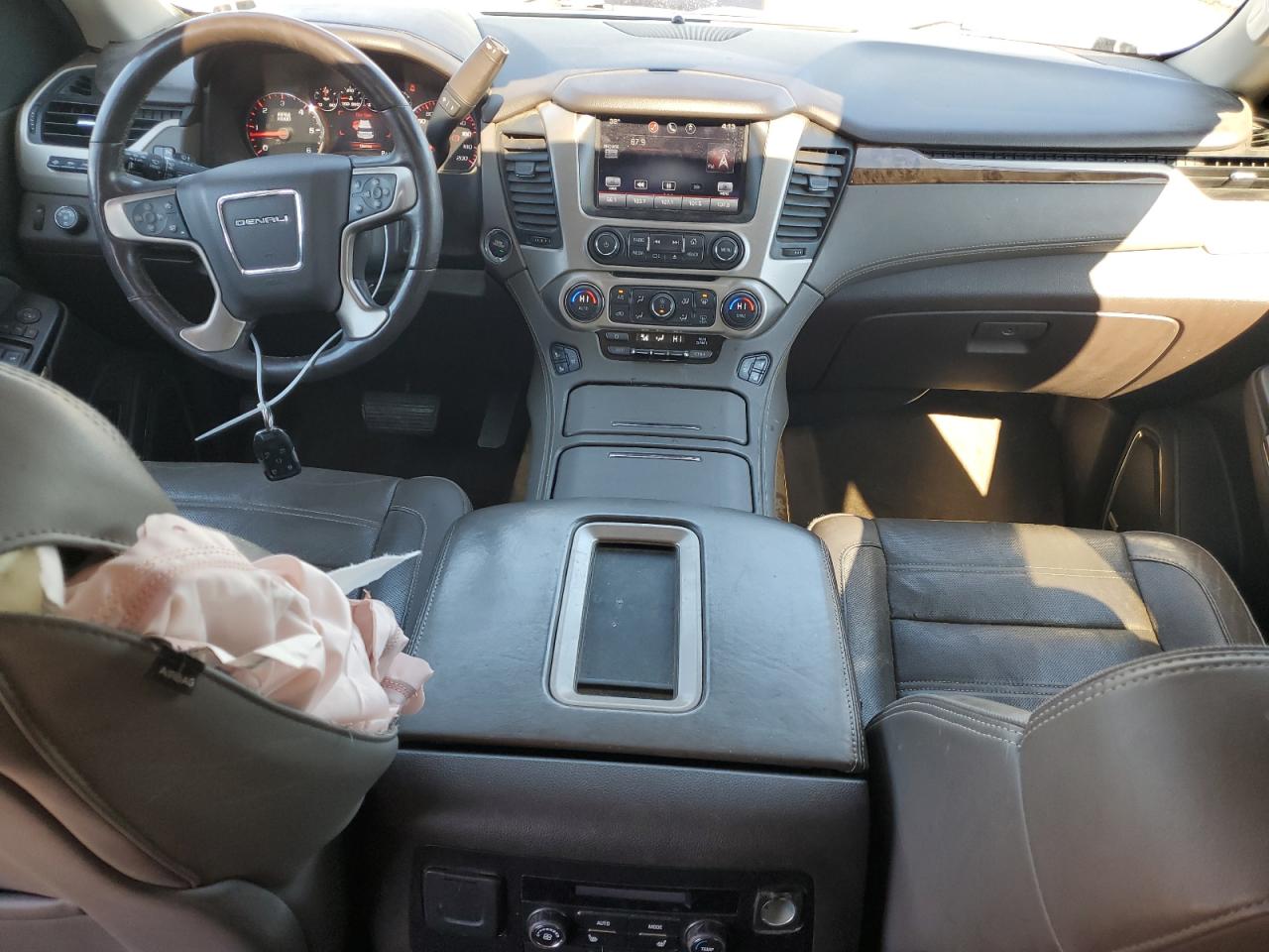 2015 GMC Yukon Xl Denali VIN: 1GKS2JKJ6FR243917 Lot: 86522245