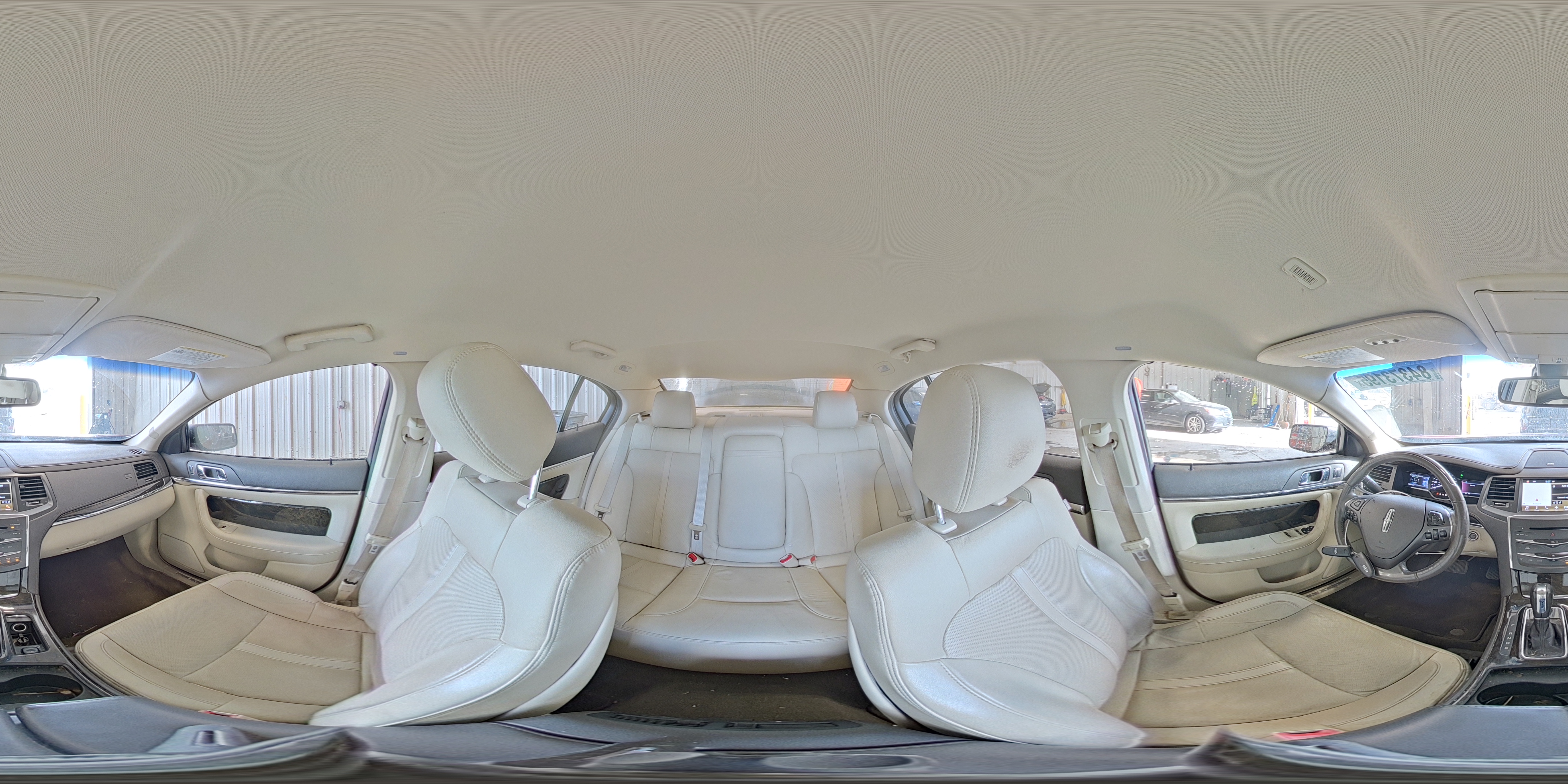 2016 Lincoln Mks VIN: 1LNHL9DKXGG602945 Lot: 84373195