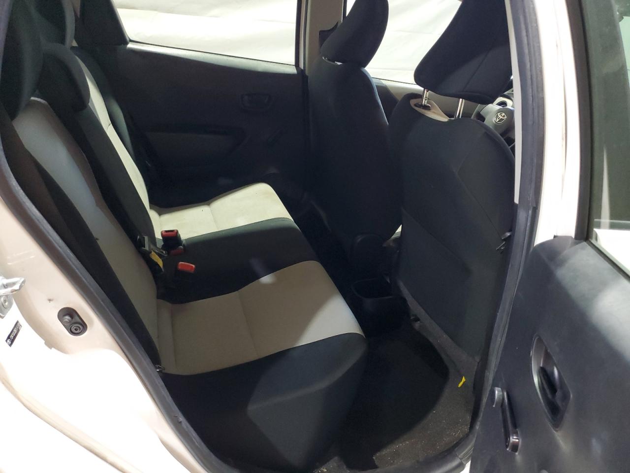 2014 Toyota Yaris VIN: JTDKTUD32ED590701 Lot: 85122905