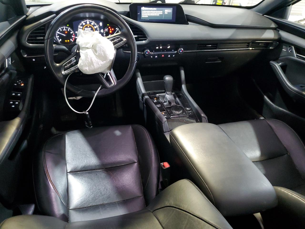 2019 Mazda 3 Premium VIN: JM1BPBNM1K1130085 Lot: 84719615