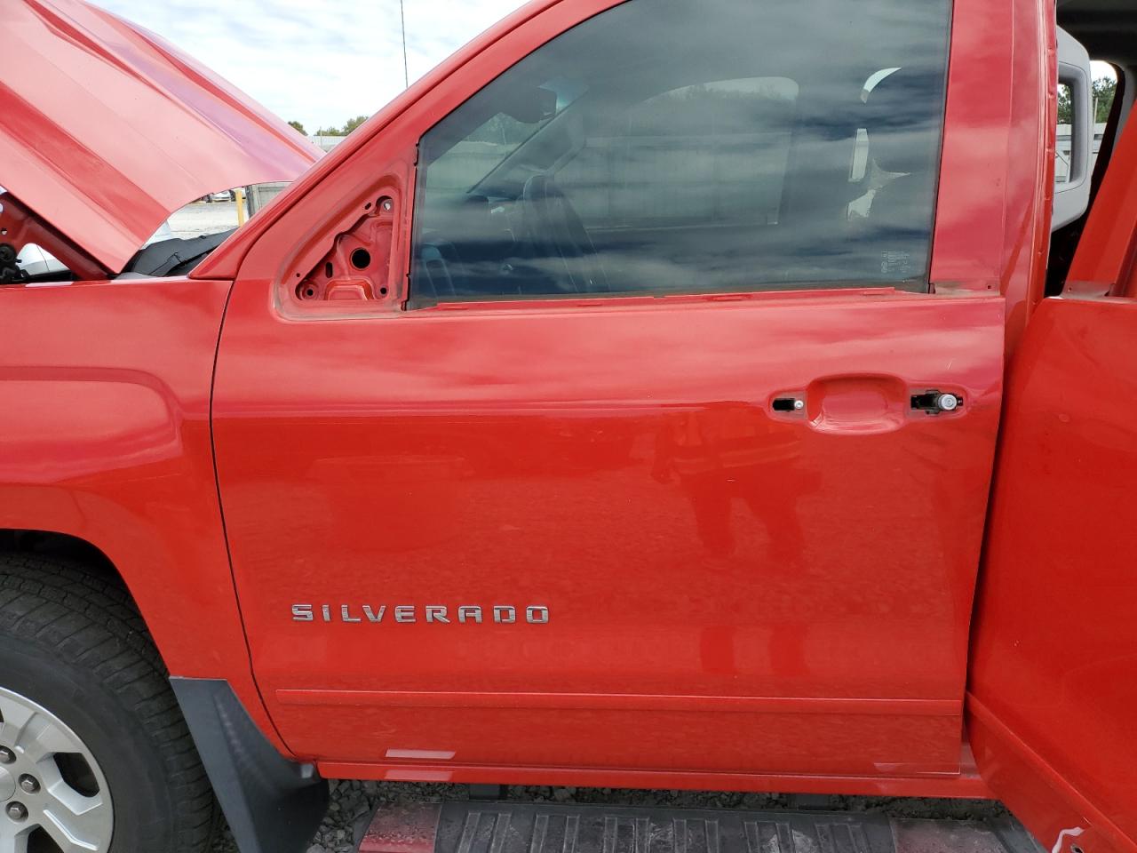 2016 Chevrolet Silverado K1500 Lt VIN: 3GCUKREC7GG304533 Lot: 85496175