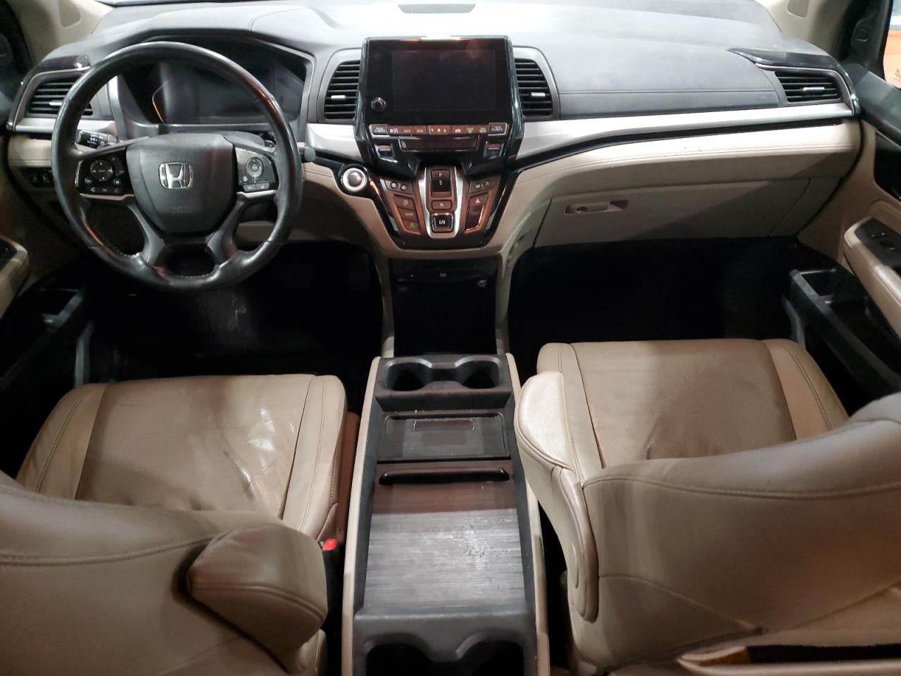 2018 Honda Odyssey Elite VIN: 5FNRL6H98JB068862 Lot: 82268675