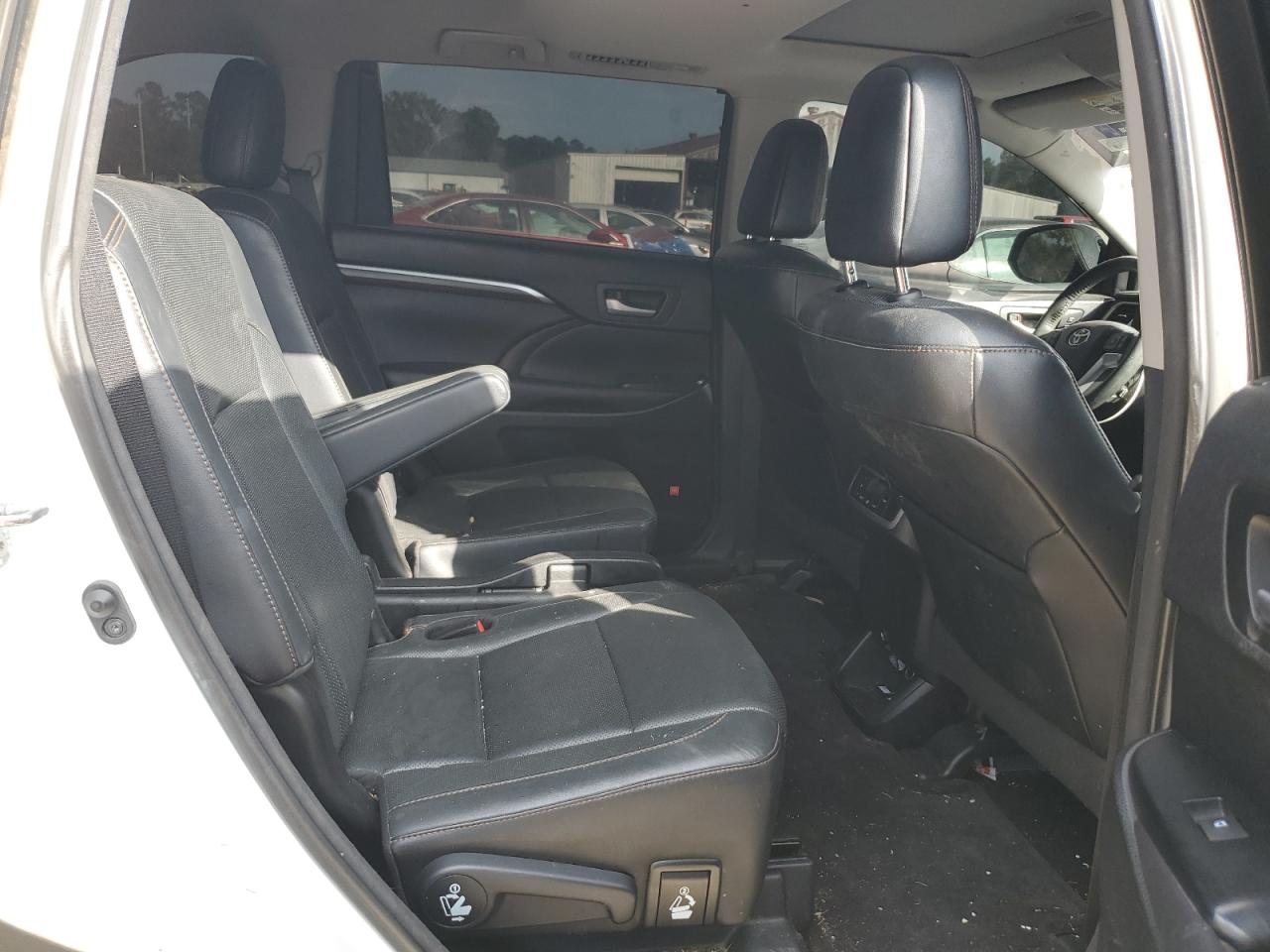 2016 Toyota Highlander Limited VIN: 5TDYKRFH4GS169055 Lot: 85840445