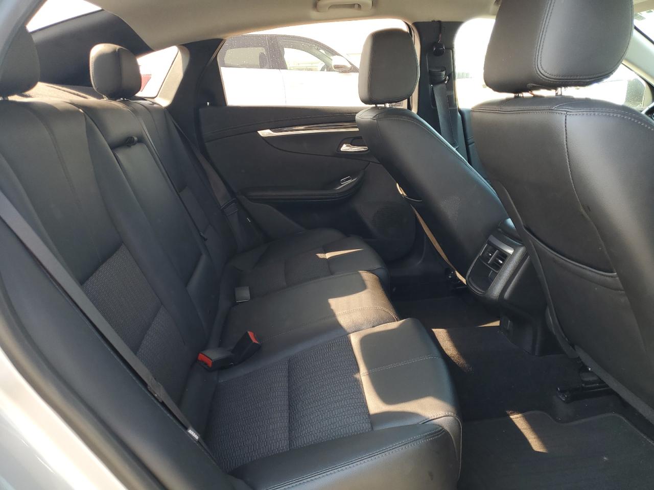 2019 Chevrolet Impala Lt VIN: 1G11Z5S30KU103941 Lot: 85128245