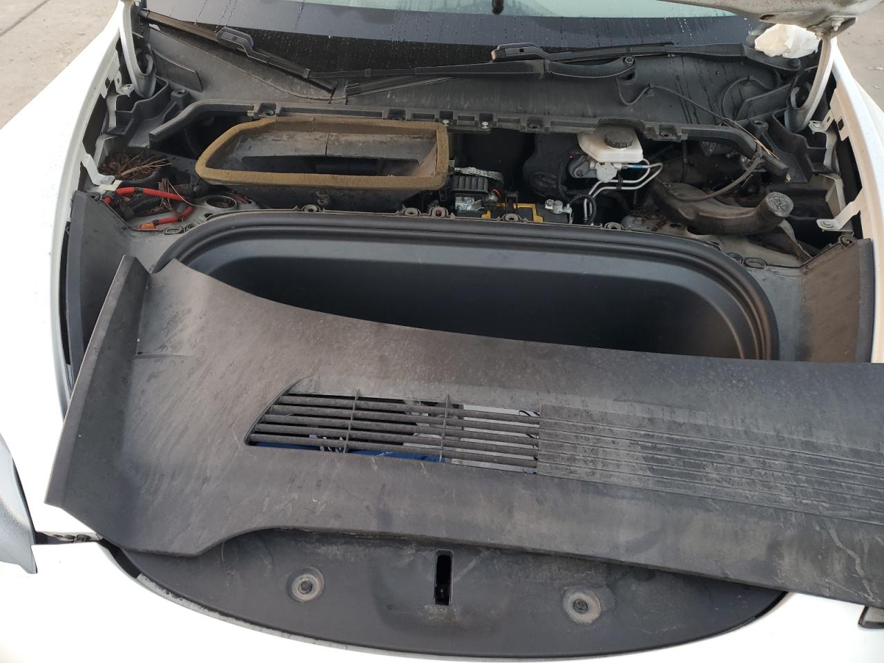 2020 Tesla Model Y VIN: 5YJYGDEE3LF059267 Lot: 90846625