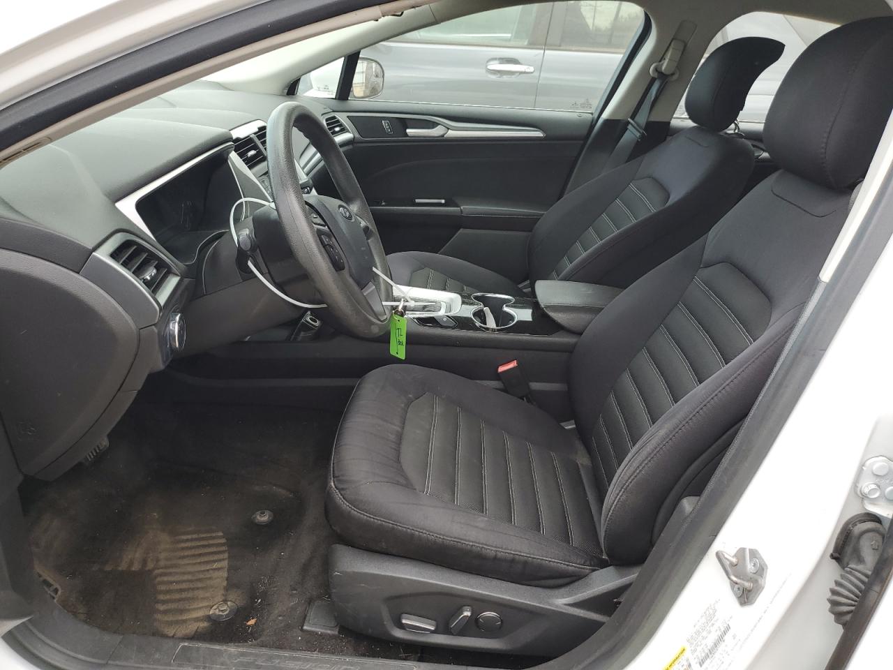 2015 Ford Fusion Se VIN: 1FA6P0HD4F5111780 Lot: 84941045