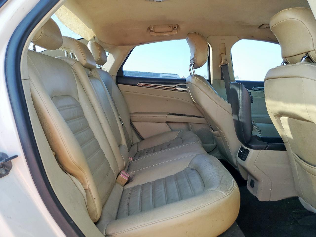 2013 Ford Fusion Se VIN: 3FA6P0HR2DR330176 Lot: 82451685