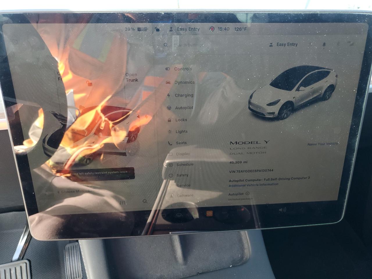 2023 Tesla Model Y VIN: 7SAYGDEE8PA130744 Lot: 86323175