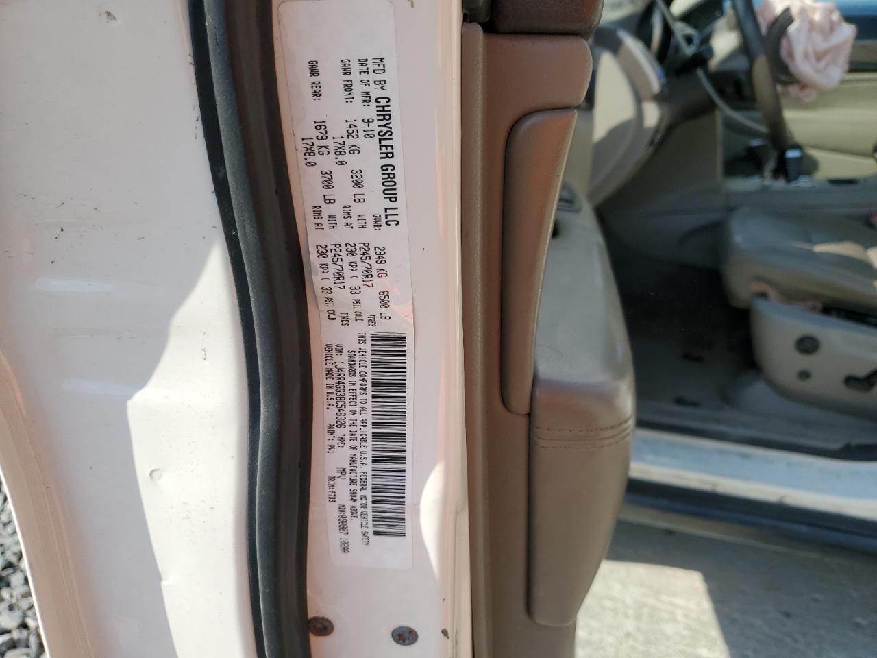 2011 Jeep Grand Cherokee Laredo VIN: 1J4RR4GG3BC546326 Lot: 84803395