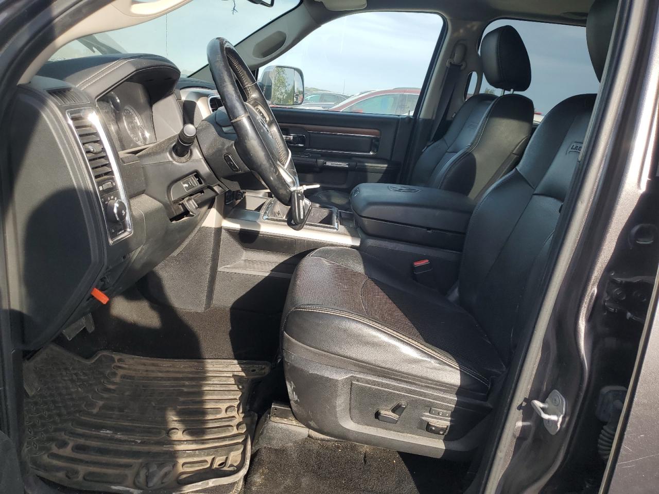 2015 Ram 1500 Laramie VIN: 1C6RR7NM2FS609290 Lot: 81998225